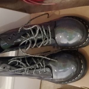 Dr. Martens boots girls